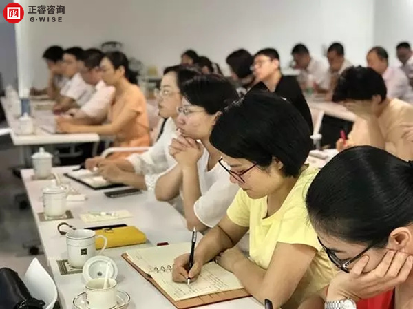 正睿商學院《贏在中層》公開課在廣州圓滿舉辦！