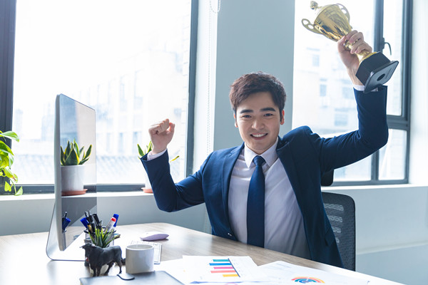 合理控制薪酬成本，提高企業(yè)利潤與員工福利水平