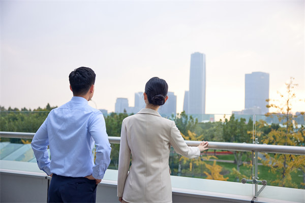 福利政策規(guī)劃：提供福利保障，增強員工忠誠度