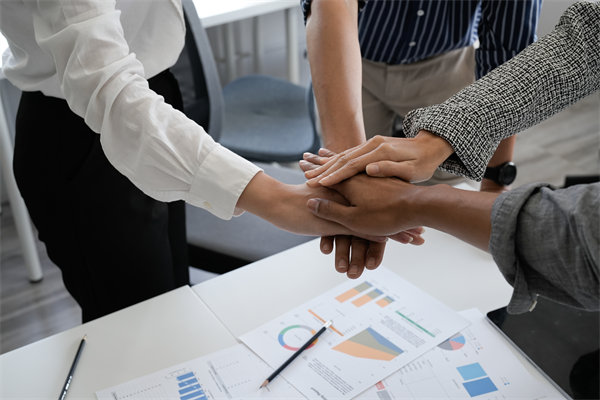 跨國企業(yè)薪酬設(shè)計挑戰(zhàn)：如何跨越地域差異？