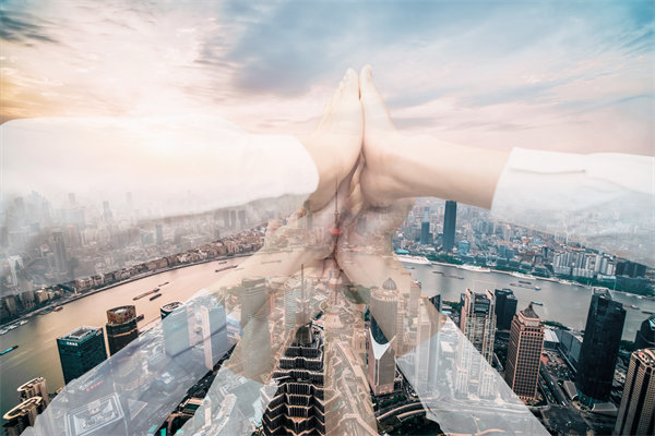 如何制定符合企業(yè)戰(zhàn)略目標(biāo)的組織發(fā)展路徑？