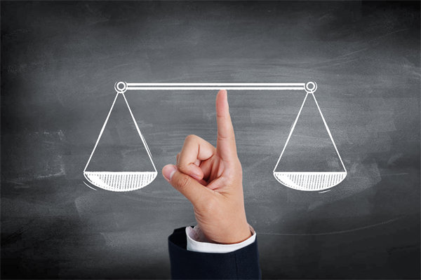 00后吐槽公司無效加班被開除，企業(yè)戰(zhàn)略有何感悟？