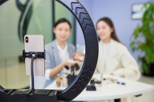 如何制定有效的營(yíng)銷(xiāo)策略，以提升品牌影響力？