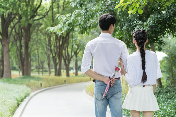 廣東一公司發(fā)錢鼓勵員工談戀愛，品牌營銷怎么看？