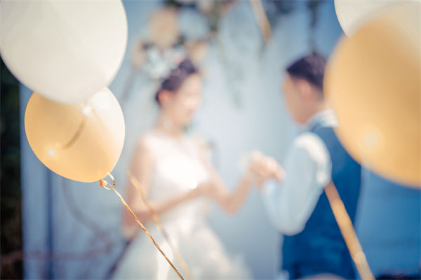 企業(yè)要求員工不結(jié)婚就離職？組織規(guī)劃管理怎么看？