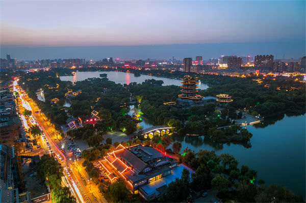 戰(zhàn)略規(guī)劃總落空？濟(jì)南戰(zhàn)略咨詢公司如何讓目標(biāo)落地有跡可循？