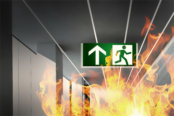 山東化工廠爆炸后樓房?jī)H剩框架，對(duì)制造業(yè)有何啟示？