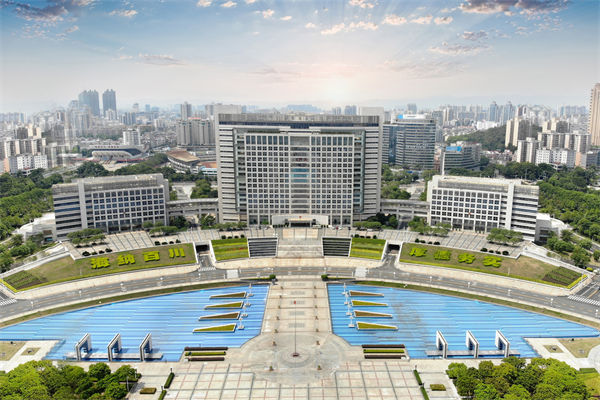 年度計劃寫得漂亮卻落不了地，東莞年度經(jīng)營計劃咨詢公司能抓實嗎？